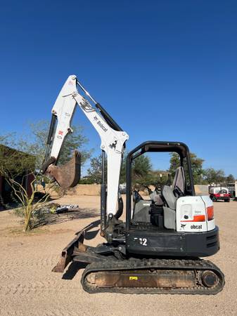 Bobcat EXCAVATOR, dovoz USA — foto 1