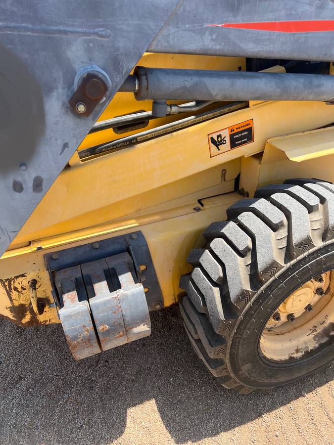 New Holland SKID, dovoz USA — foto 3 z 4
