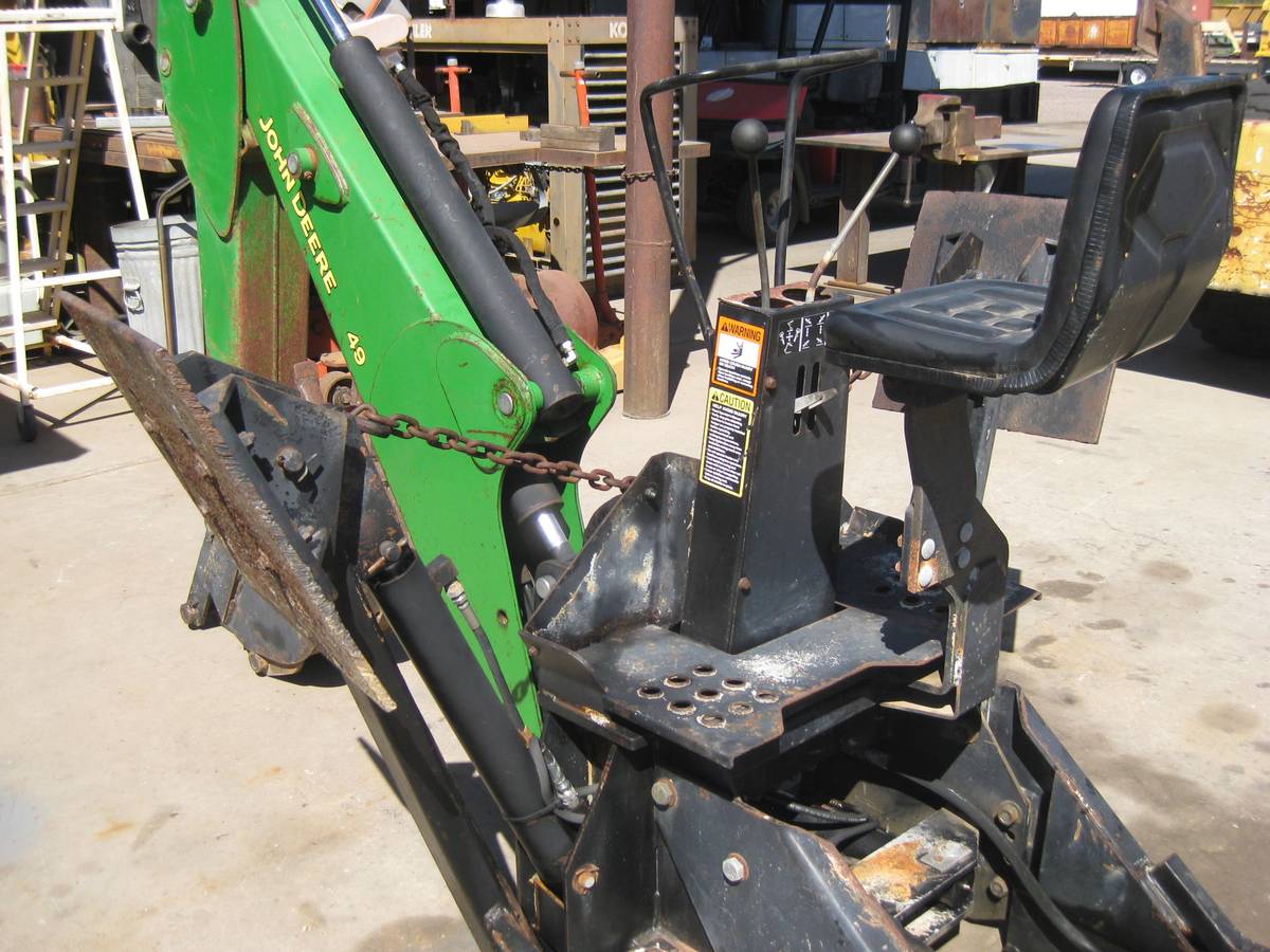 John Deere BACKHOE, dovoz USA — foto 9 z 12