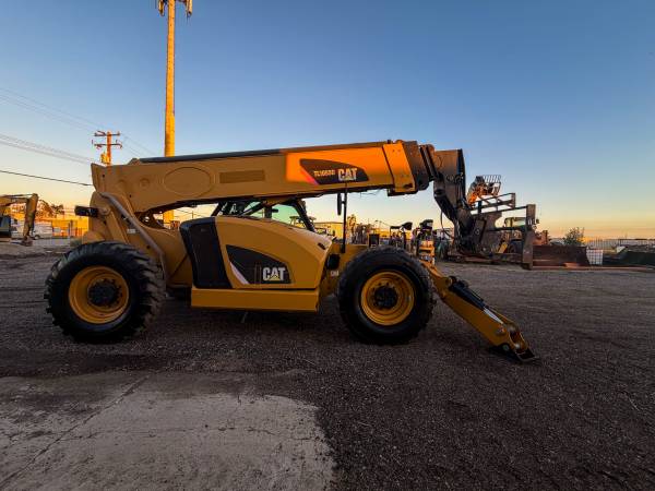 Caterpillar TL1055D, dovoz USA — foto 6 z 12