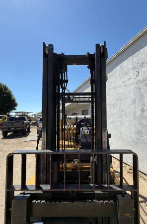 Caterpillar, dovoz USA — foto 6 z 12
