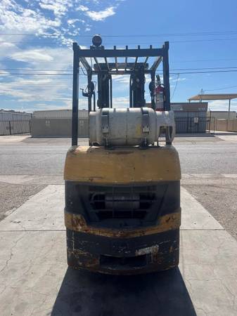 Caterpillar C5000, dovoz USA — foto 4 z 9