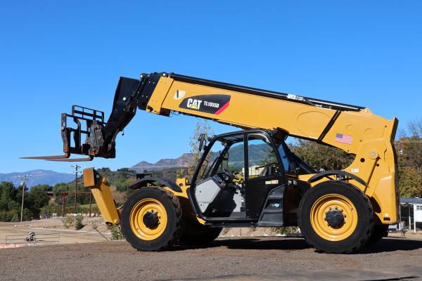 Caterpillar 1055D, dovoz USA — foto 2 z 4