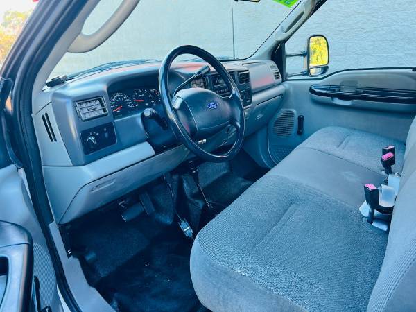 2003 FORD, dovoz USA — foto 9 z 12