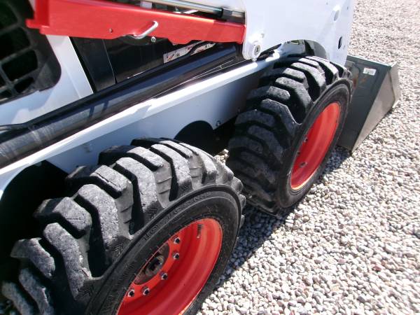 Case BOBCAT, dovoz USA — foto 5 z 12