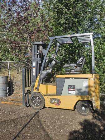 Caterpillar FORKLIFT, dovoz USA — foto 1