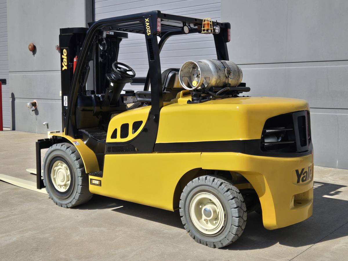 Kubota 12000LB, dovoz USA — foto 2 z 12
