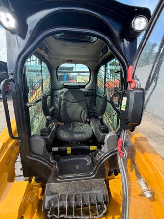 Caterpillar 289D3, dovoz USA — foto 3 z 10