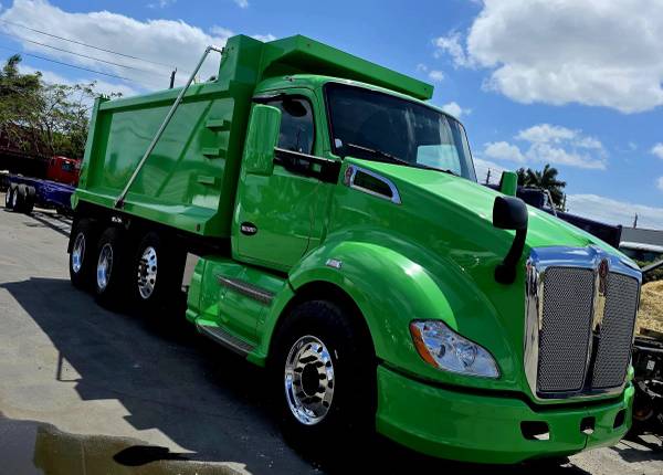 Bobcat KENWORTH, dovoz USA — foto 2 z 7