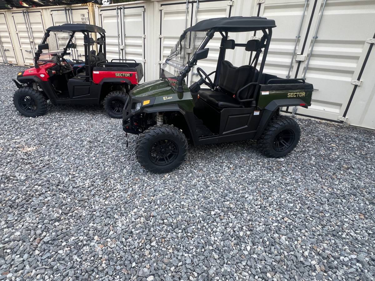 Caterpillar HISUN, dovoz USA — foto 2 z 12
