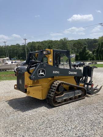 John Deere 325G, dovoz USA — foto 9 z 9