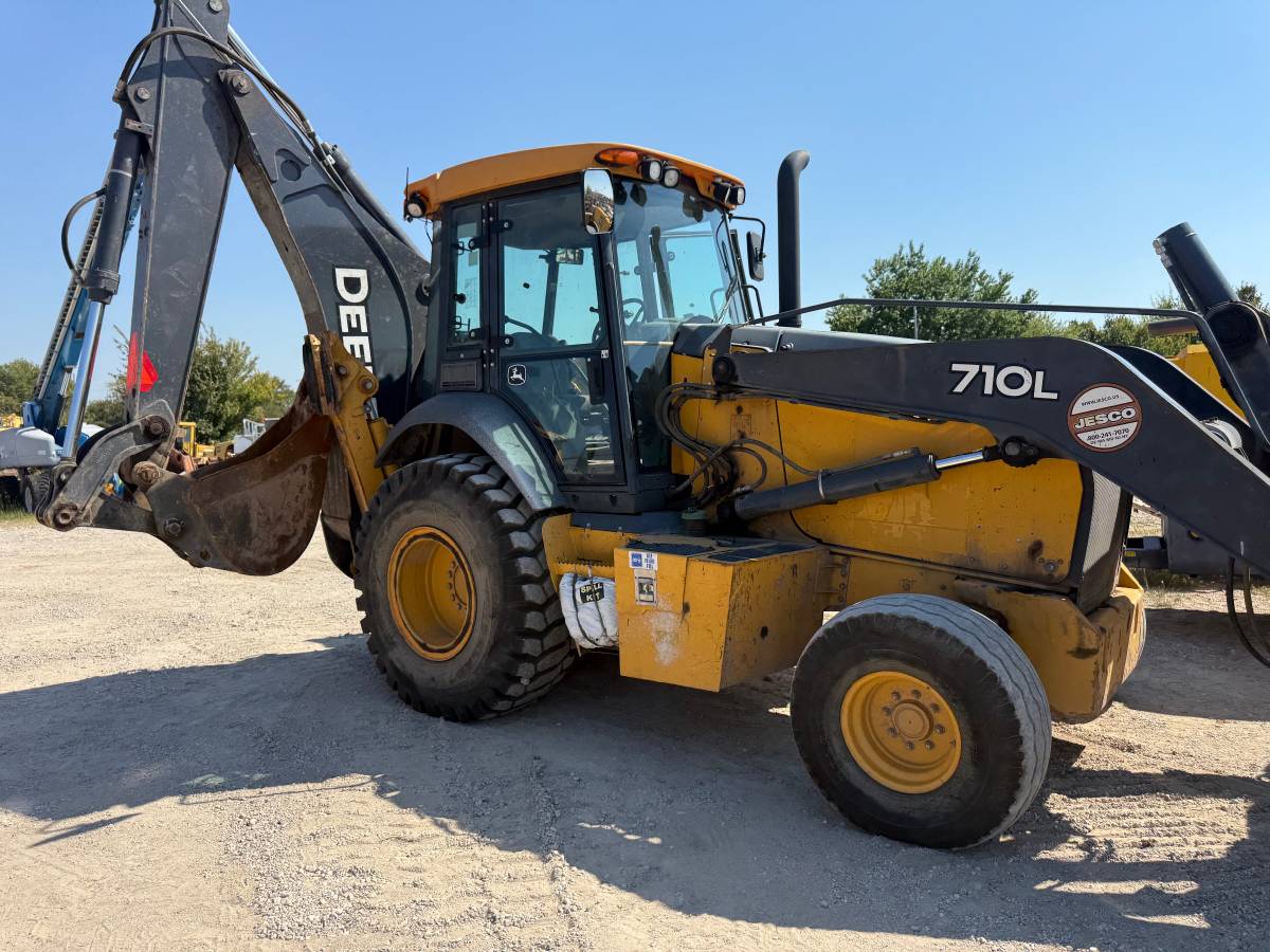 John Deere BACKHOE, dovoz USA — foto 1
