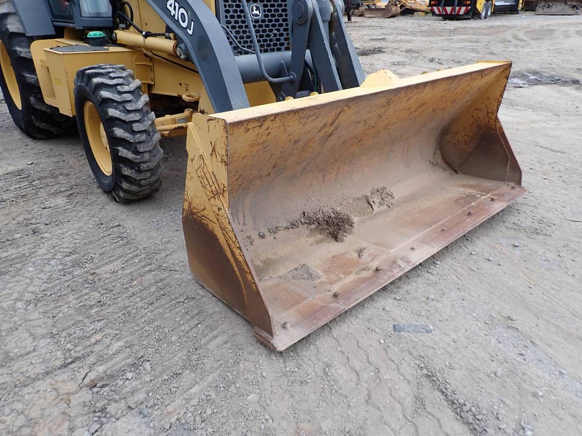 John Deere 410J, dovoz USA — foto 5 z 6