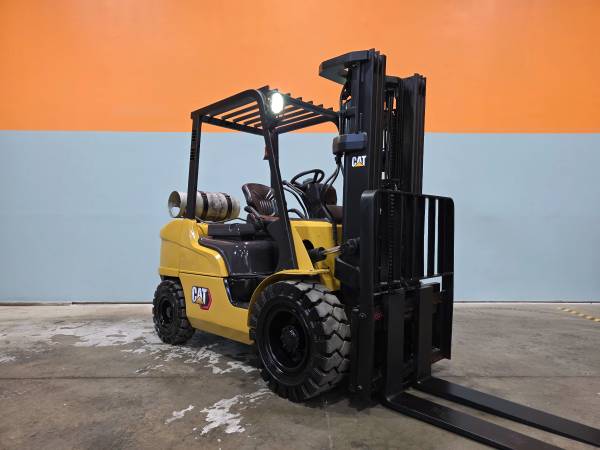 Caterpillar 2P6000, dovoz USA — foto 1