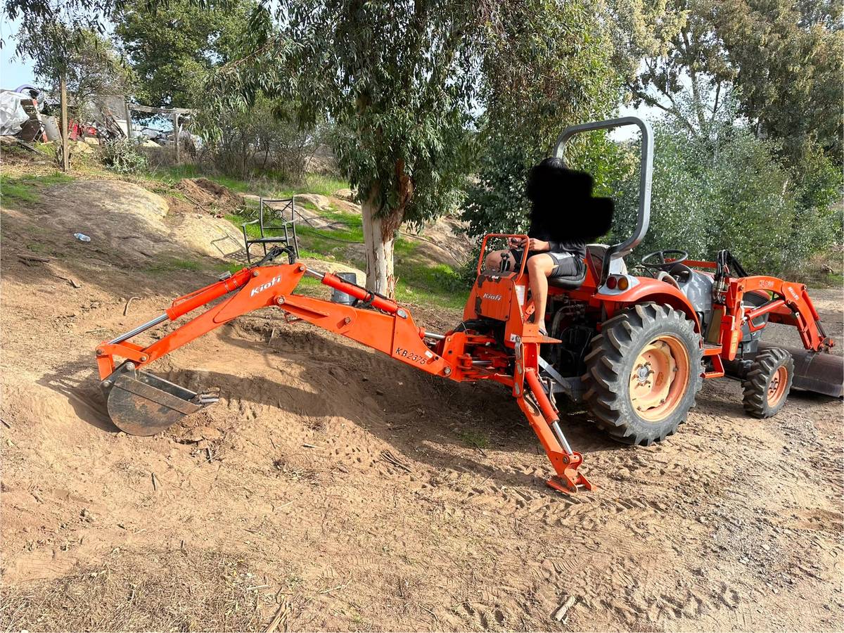 John Deere TRACTOR, dovoz USA — foto 1