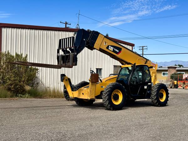 Caterpillar TL1055D, dovoz USA — foto 1 | AMECAR Caterpillar TL1055D, dovoz USA — foto 1