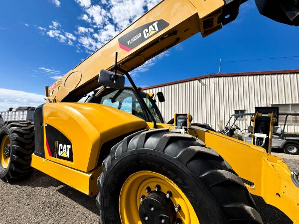 Caterpillar TL1055D, dovoz USA — foto 12 z 12