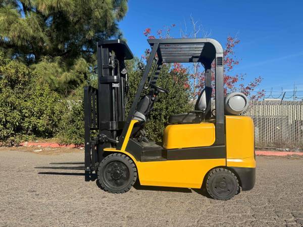 Caterpillar 5000LB, dovoz USA — foto 1 | AMECAR Caterpillar 5000LB, dovoz USA — foto 1