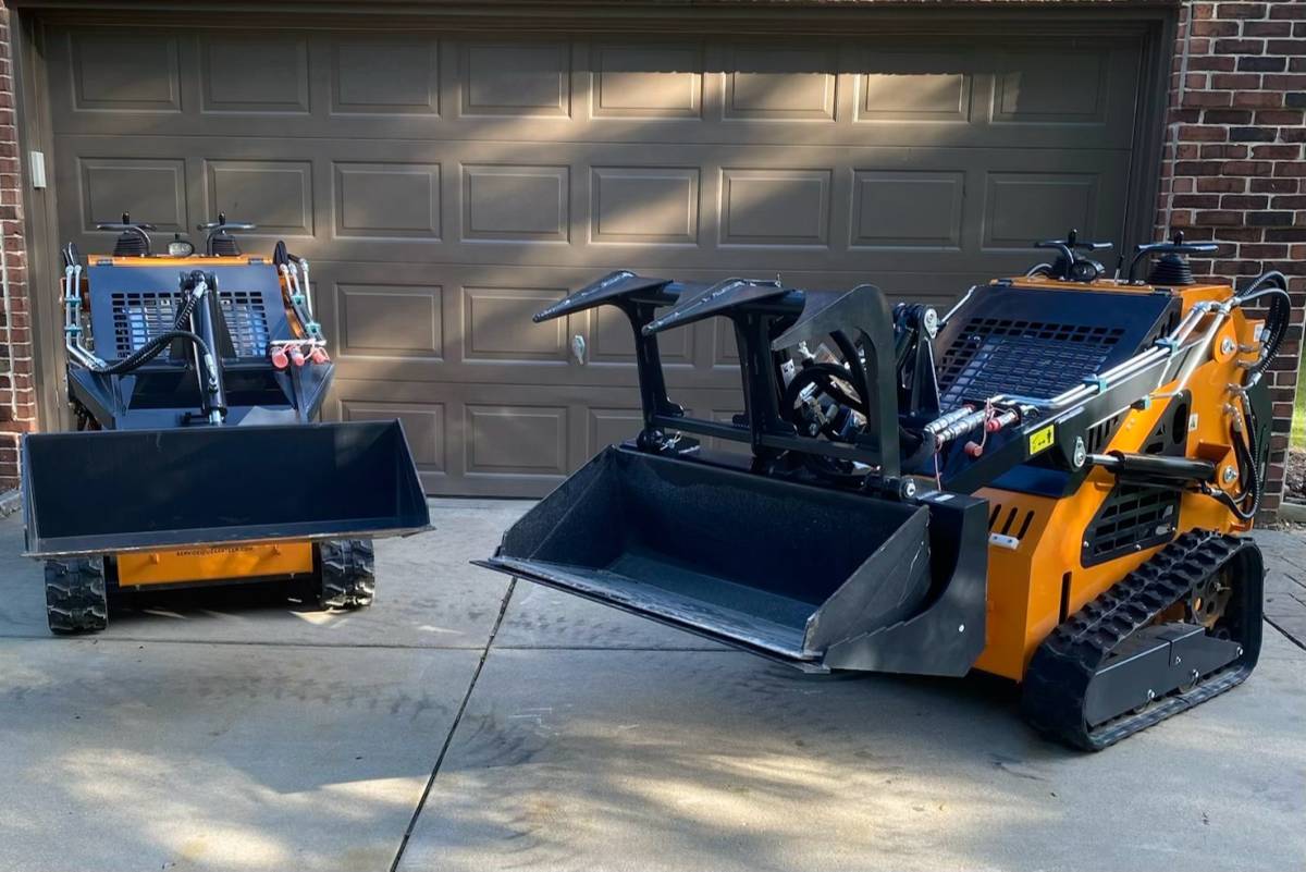 Ditch Witch MINI, dovoz USA — foto 2 z 8
