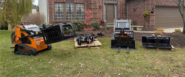 Ditch Witch MINI, dovoz USA — foto 1