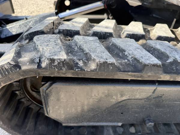 Bobcat 334G, dovoz USA — foto 12 z 12