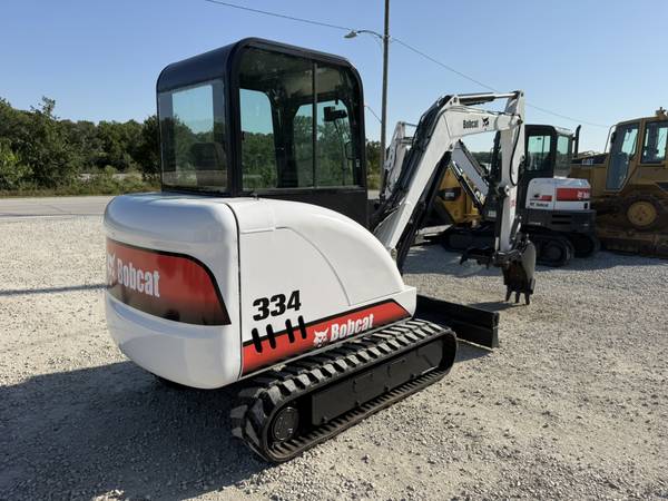 Bobcat 334G, dovoz USA — foto 2 z 12