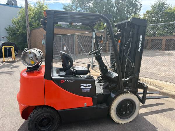 Doosan 5000, dovoz USA — foto 6 z 12