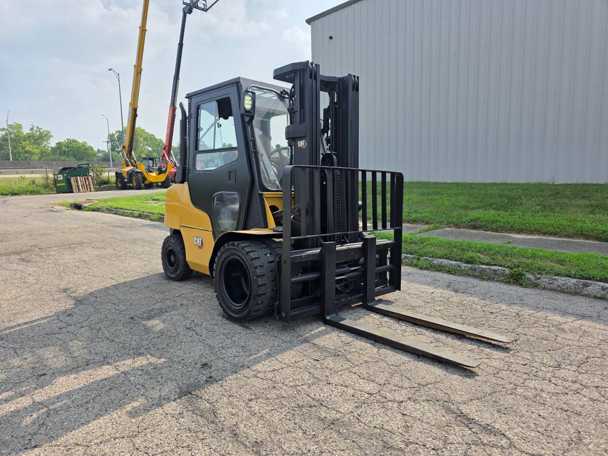 Caterpillar MITSUBISHI, dovoz USA — foto 2 z 9