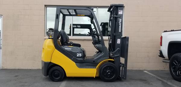 Komatsu FORKLIFT, dovoz USA — foto 1 | AMECAR Komatsu FORKLIFT, dovoz USA — foto 1
