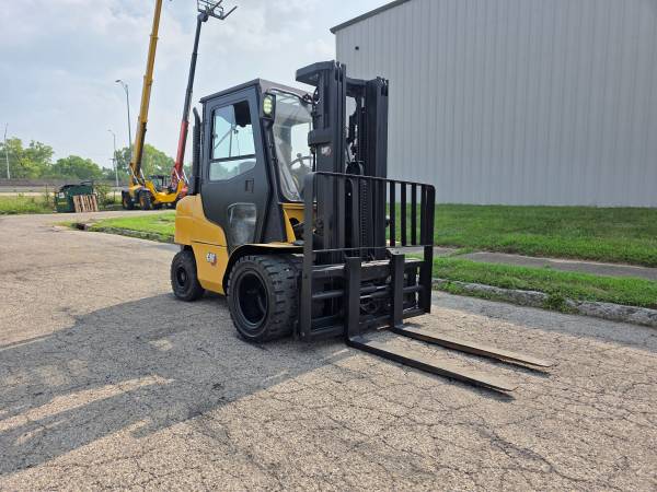 Caterpillar MITSUBISHI, dovoz USA — foto 6 z 9
