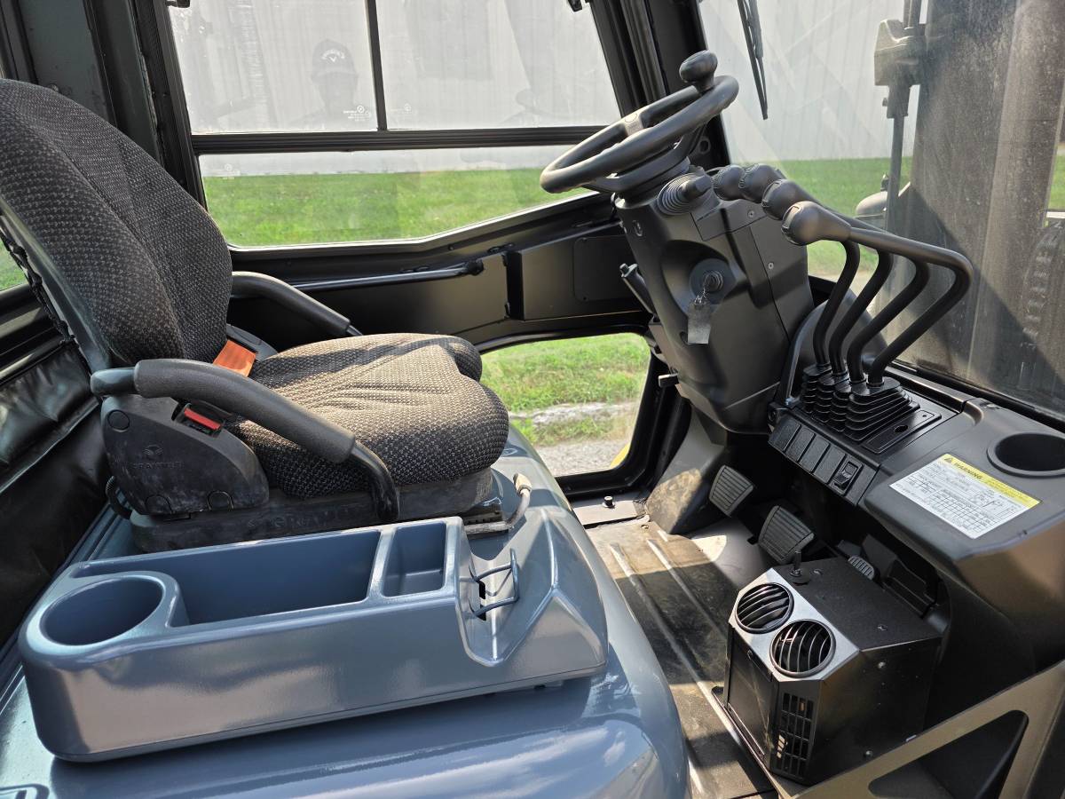 Caterpillar MITSUBISHI, dovoz USA — foto 8 z 9