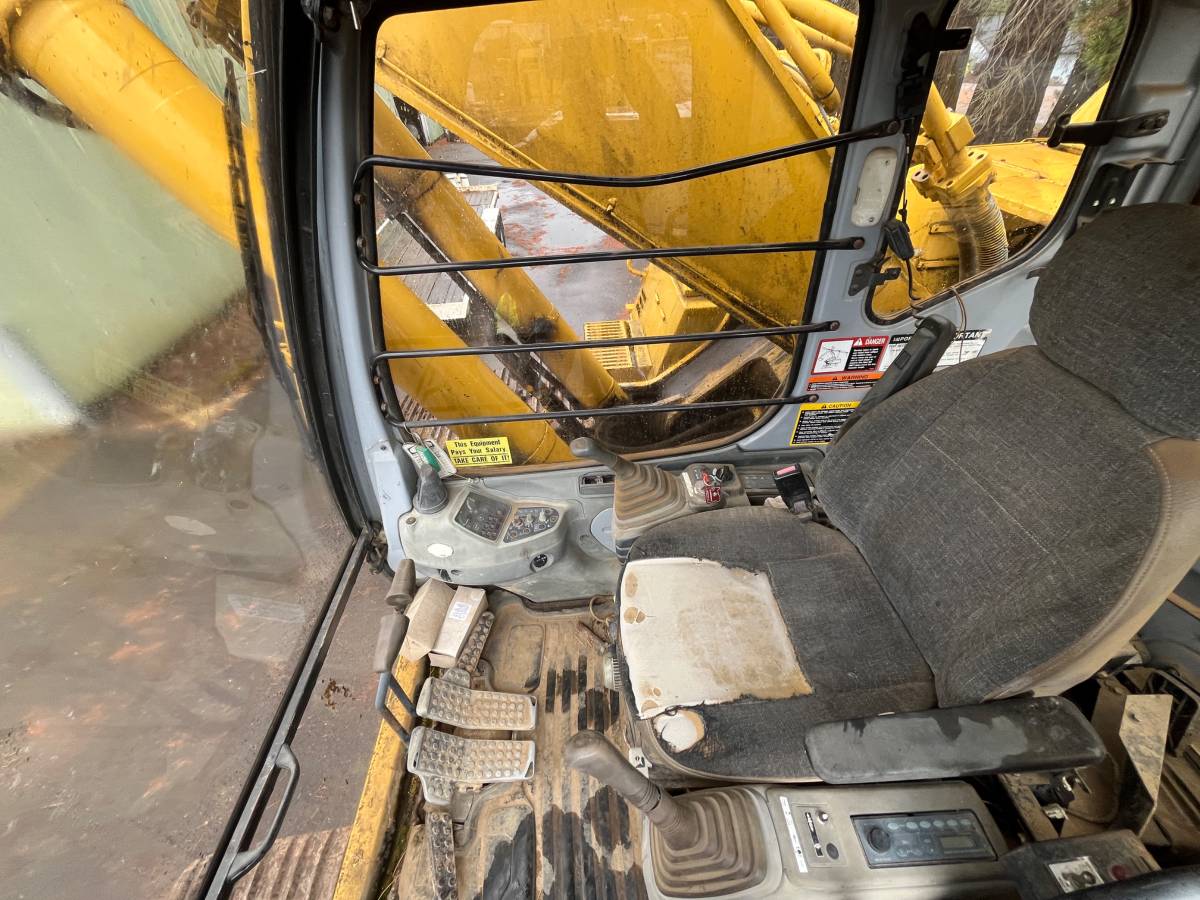 John Deere 450LC, dovoz USA — foto 12 z 12