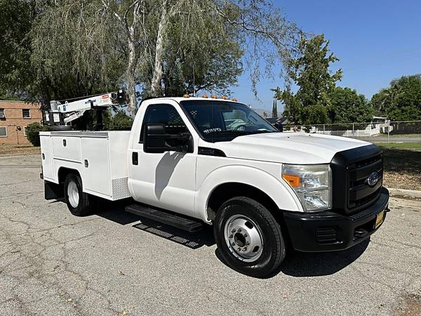 2013 FORD, dovoz USA — foto 1