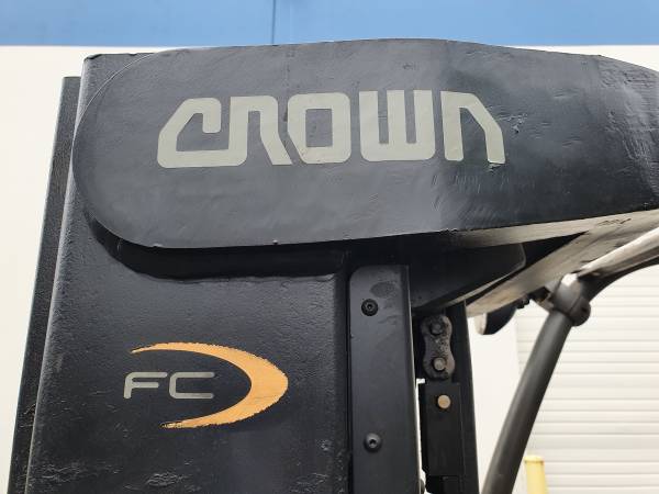 CROWN, dovoz USA — foto 9 z 12