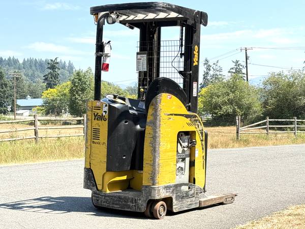 Yale ELECTRIC, dovoz USA — foto 5 z 8
