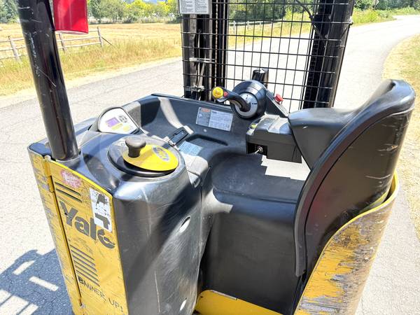 Yale ELECTRIC, dovoz USA — foto 8 z 8