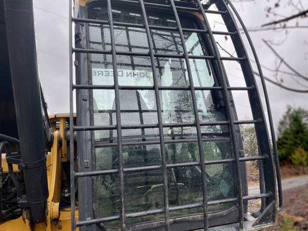 John Deere 225D, dovoz Kanada — foto 8 z 10