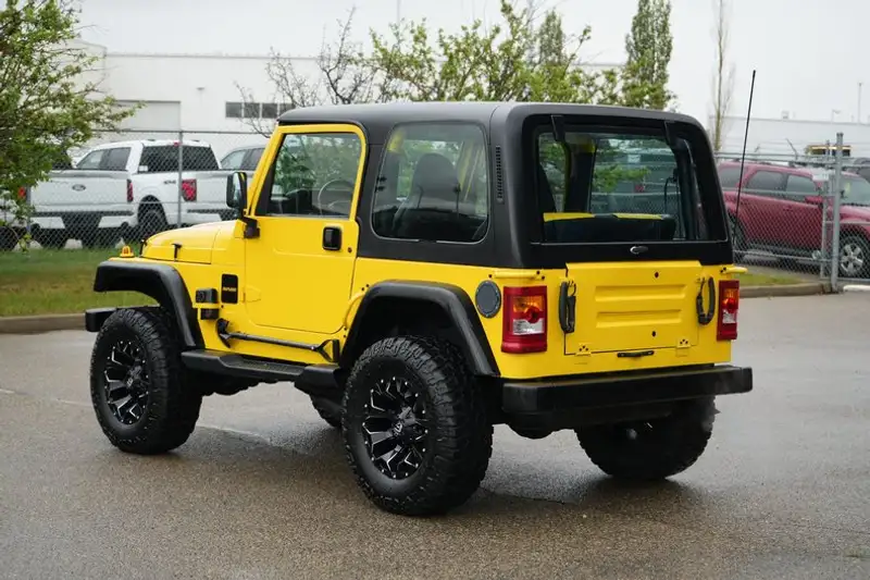 1997 Jeep Wrangler TJ CUSTOM, 124 000 km, dovoz Kanada — foto 7 z 12