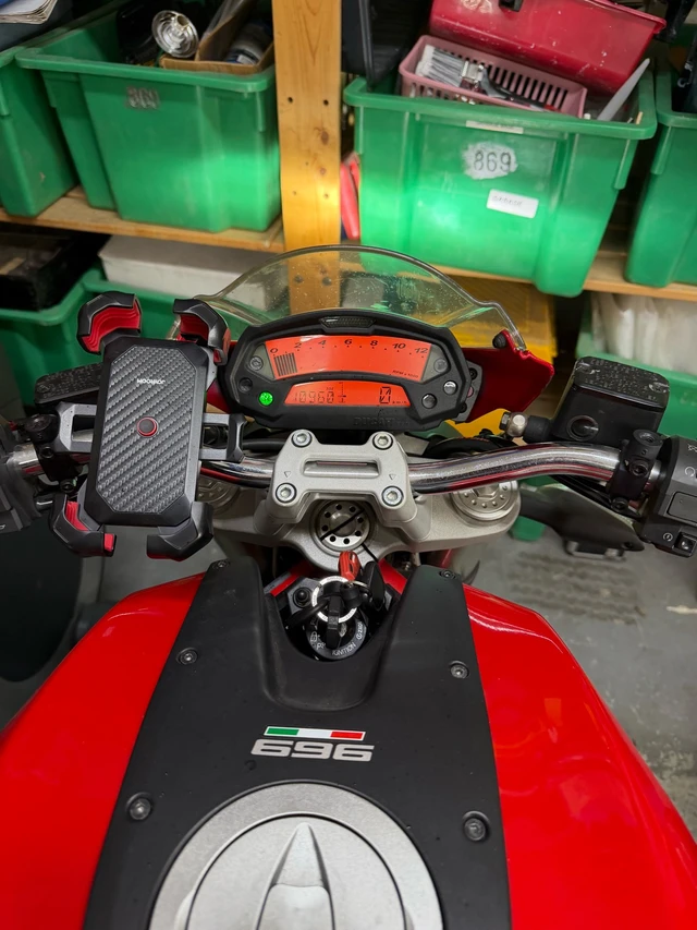 2009 Ducati, 10 960 km, dovoz Kanada — foto 5 z 5