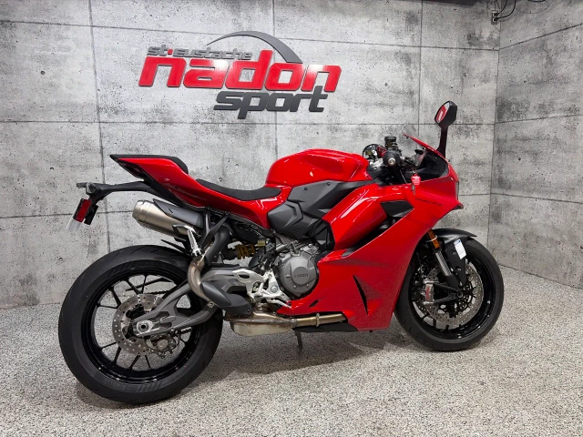 2026 Ducati, dovoz Kanada — foto 4 z 5