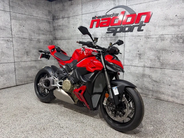 2026 Ducati, dovoz Kanada — foto 3 z 5