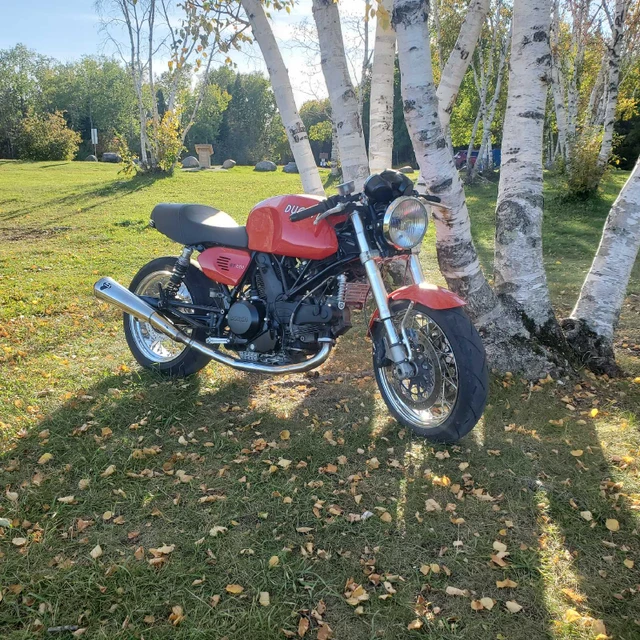 2007 Ducati, 60 000 km, dovoz Kanada — foto 3 z 4