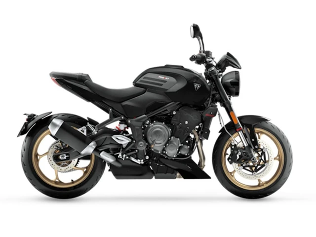 2026 Triumph, sivá, 10 km, dovoz Kanada — foto 1