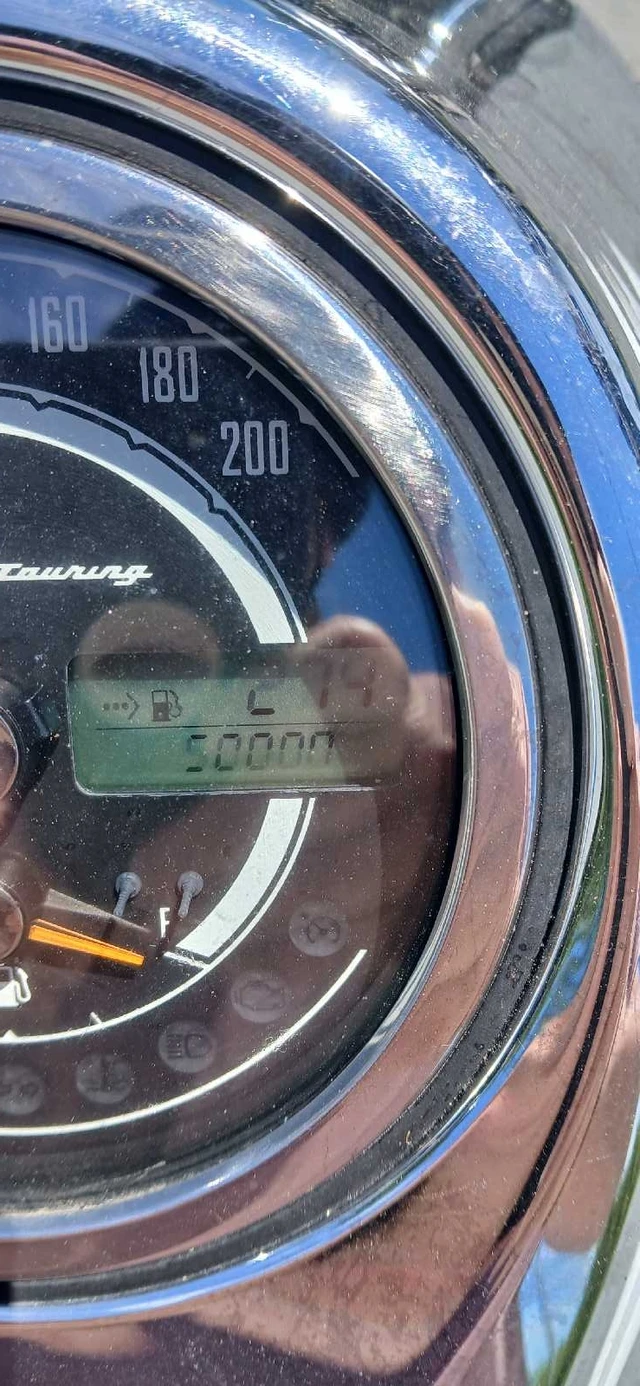 2012 Triumph, 50 000 km, dovoz Kanada — foto 1 | AMECAR 2012 Triumph, 50 000 km, dovoz Kanada — foto 1