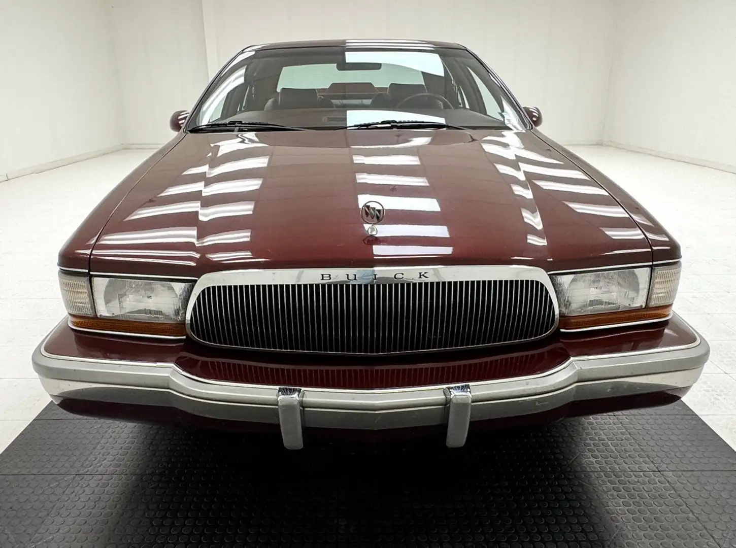 1992 Buick Roadmaster, zlatá, 232 080 km, Francúzsko — foto 8 z 12