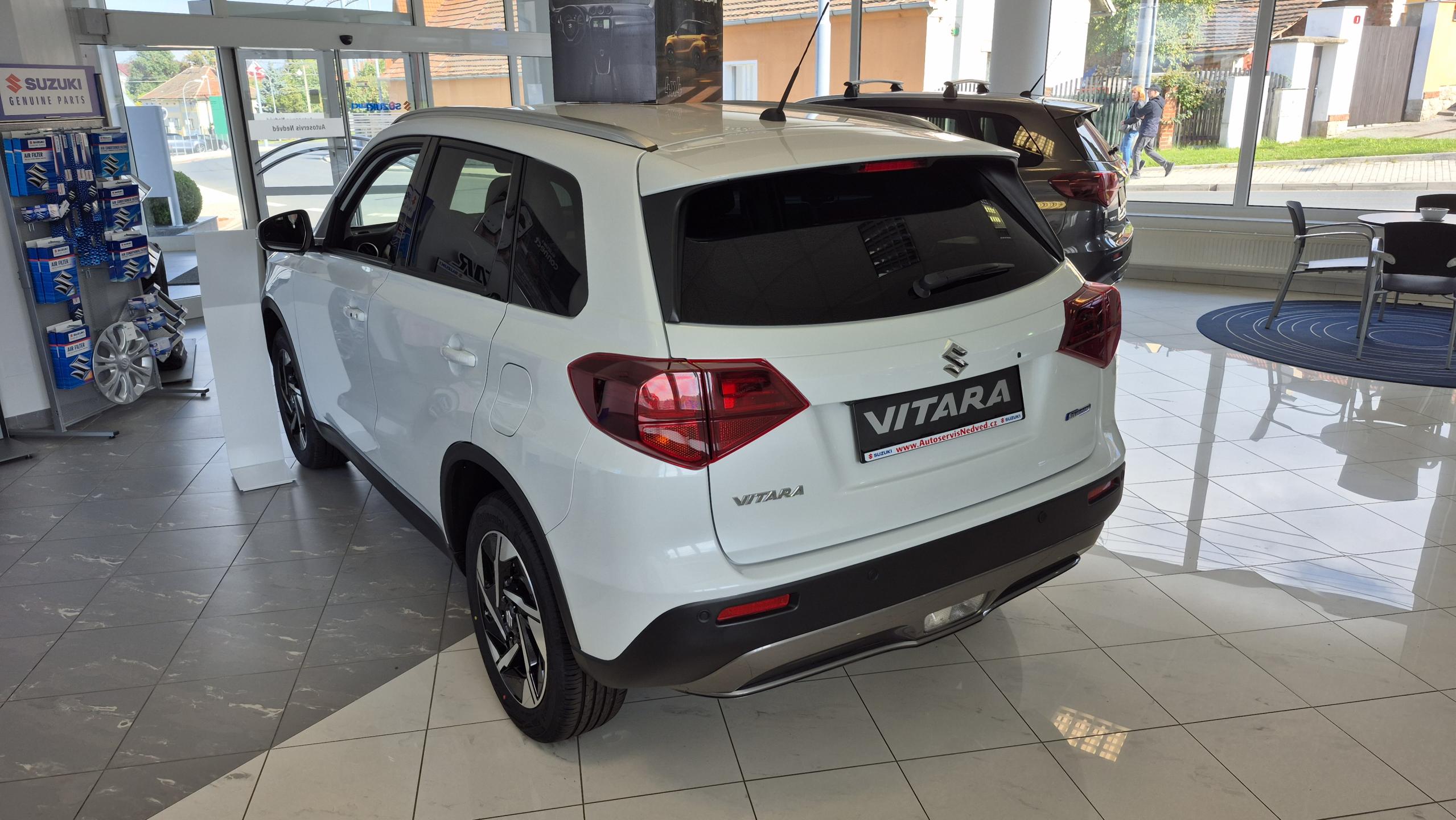2026 Suzuki Vitara, 0 km, Česko — foto 3 z 6