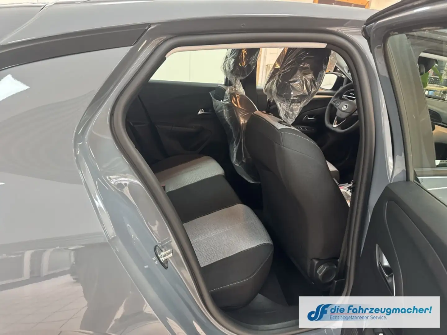 2026 Opel Corsa-e, 1 km, Nemecko — foto 12 z 12