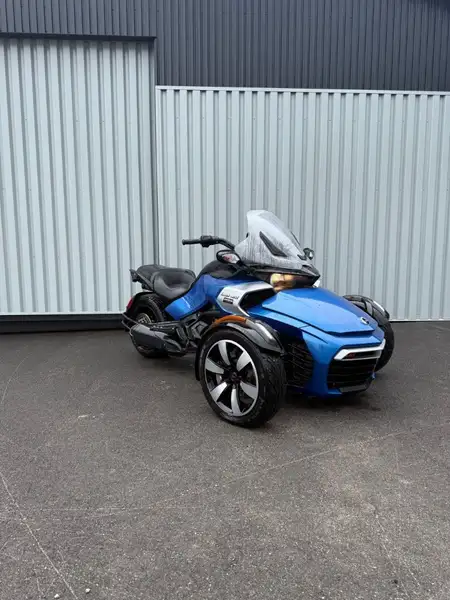 2018 Can-Am Unspecified USED, BLEU, 18 000 km, dovoz Kanada — foto 1