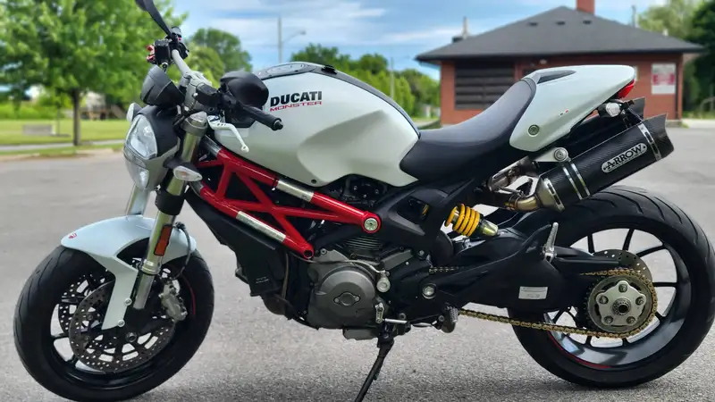 2013 Ducati Monster 796 ABS, biela, 38 000 km, dovoz Kanada — foto 1 | AMECAR 2013 Ducati Monster 796 ABS, biela, 38 000 km, dovoz Kanada — foto 1
