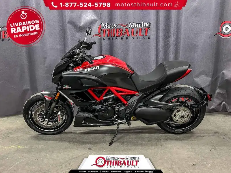 2012 Ducati Diavel, 27 183 km, dovoz Kanada — foto 5 z 12